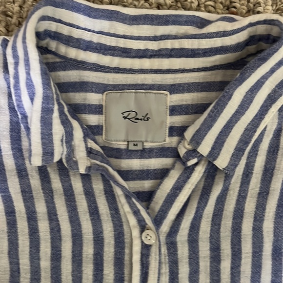 Rails button down - Picture 2 of 4
